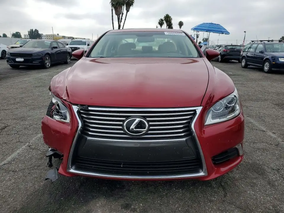 2016 LEXUS LS   
