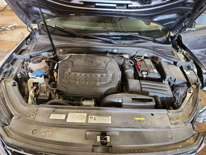 2019 VOLKSWAGEN PASSAT WOLFSBURG  