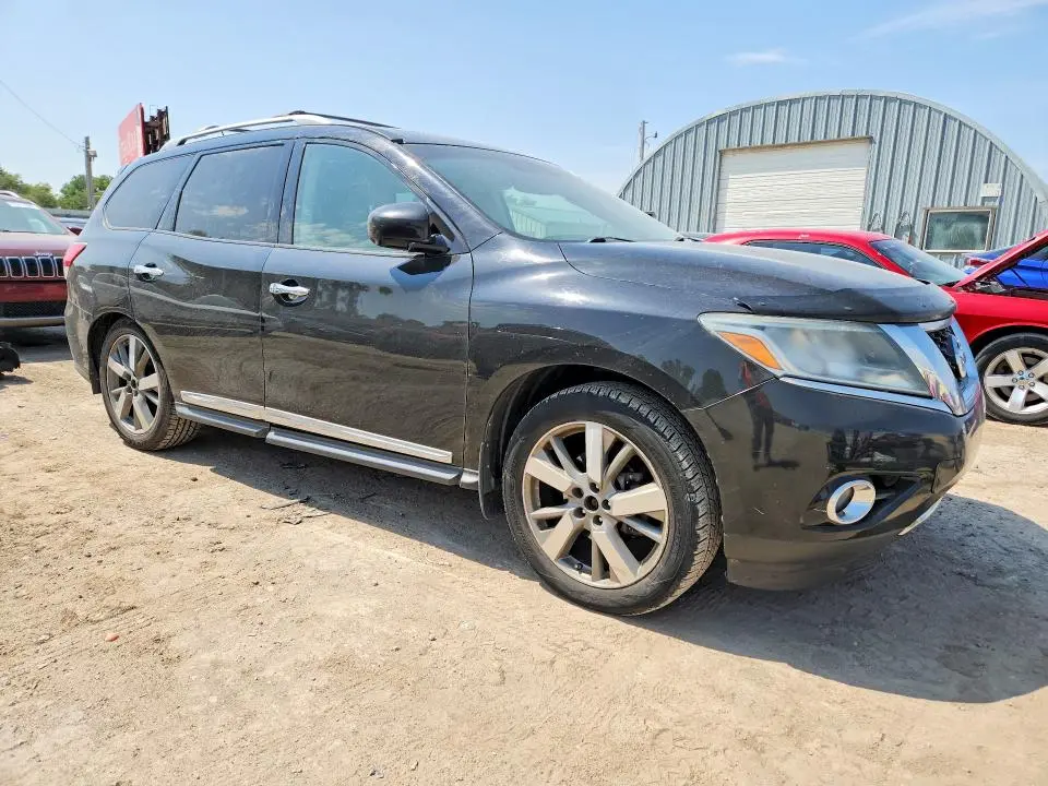2015 NISSAN PATHFINDER S  