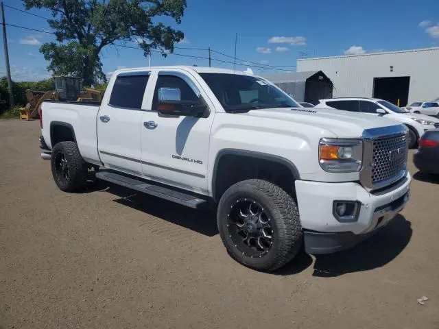 2015 GMC SIERRA K2500 DENALI  