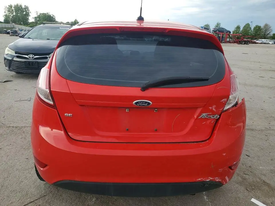 2015 FORD FIESTA SE  