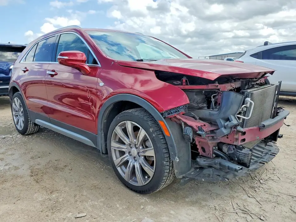 2019 CADILLAC XT4 PREMIUM LUXURY  