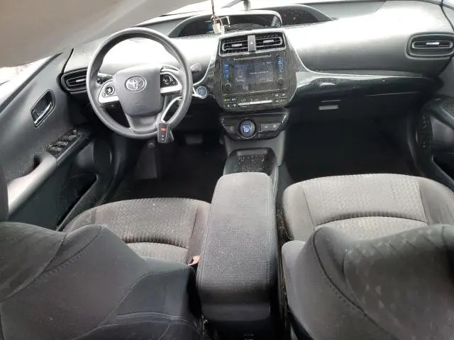 2016 TOYOTA PRIUS   