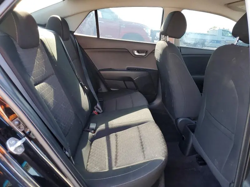 2021 KIA RIO LX  