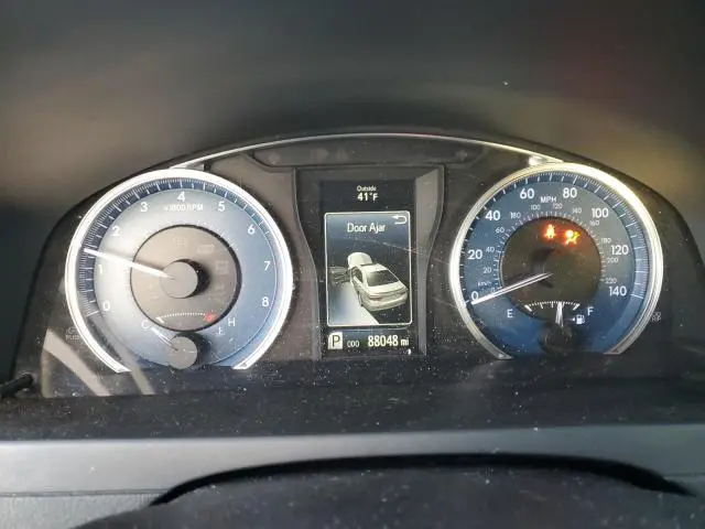 2016 TOYOTA CAMRY XSE  