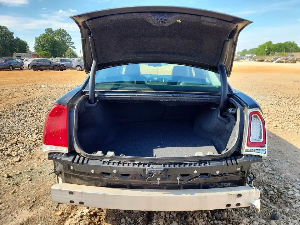 2018 CHRYSLER 300 LIMITED  