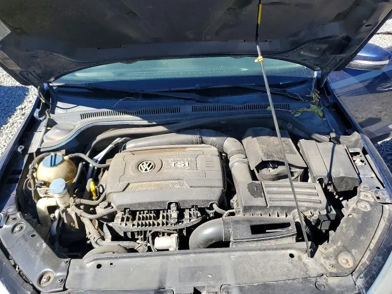2014 VOLKSWAGEN JETTA SE  