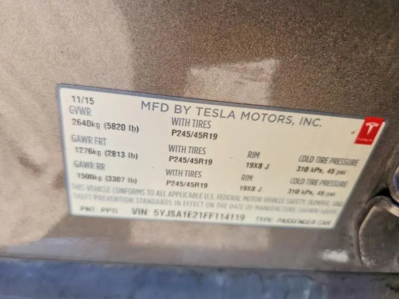 2015 TESLA MODEL S   