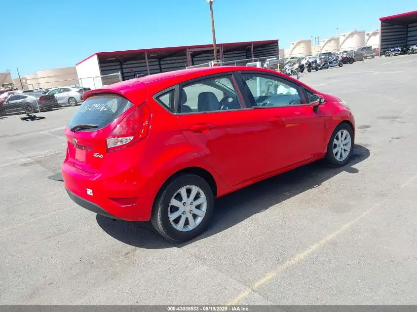 2013 FORD FIESTA SE