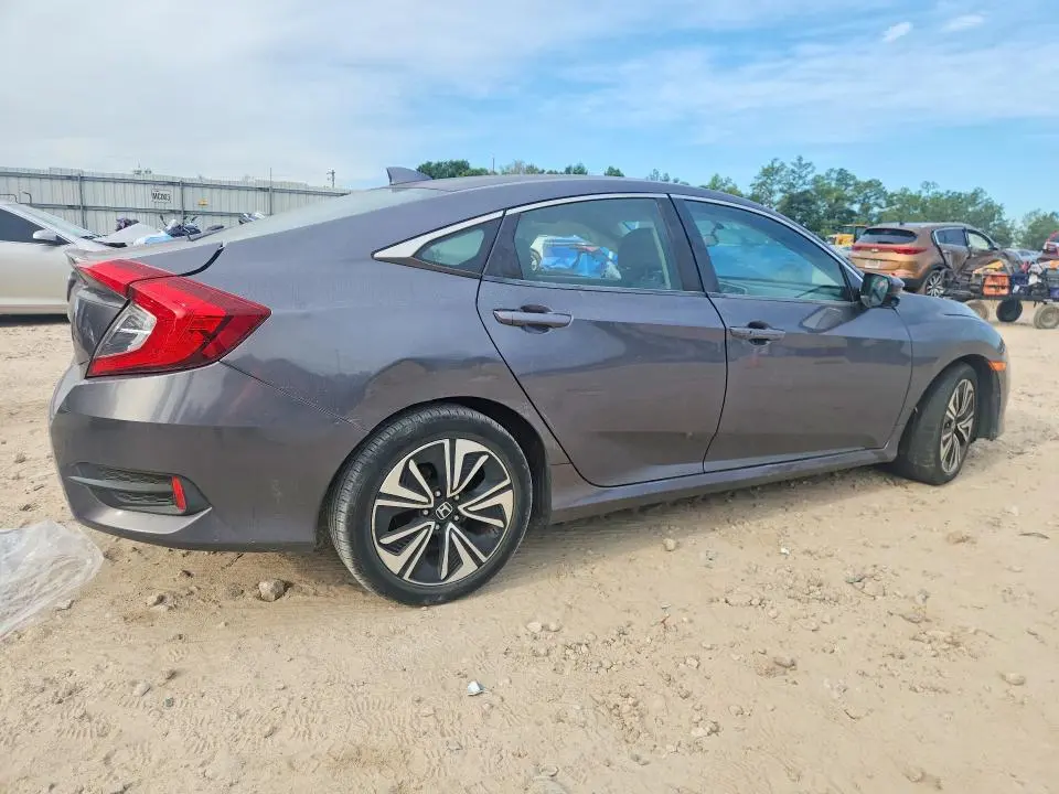 2017 HONDA CIVIC EX  