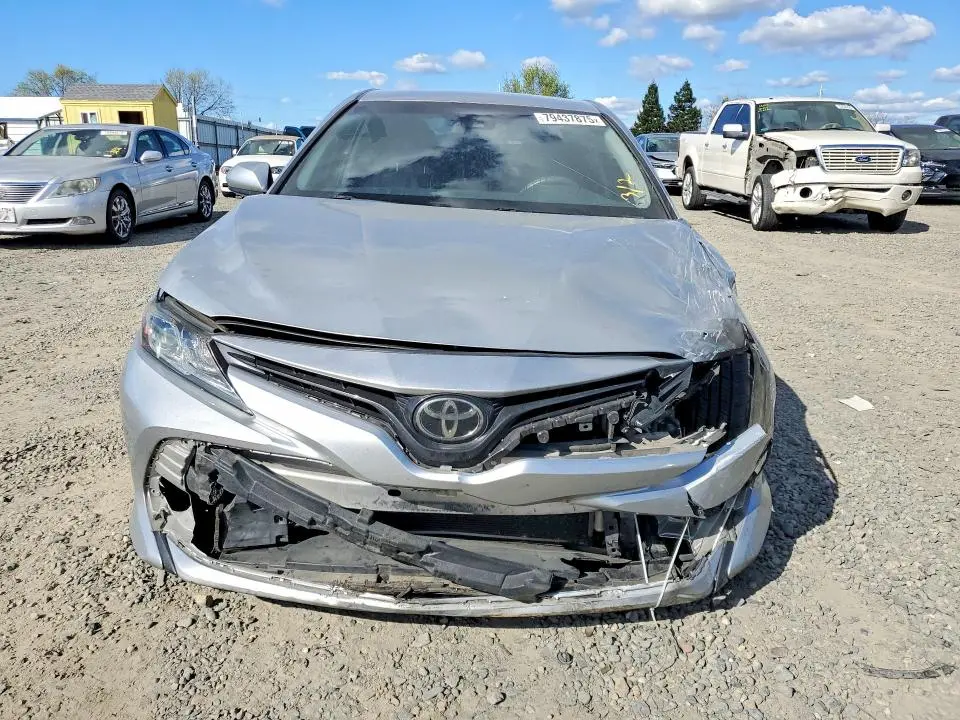 2018 TOYOTA CAMRY LE  