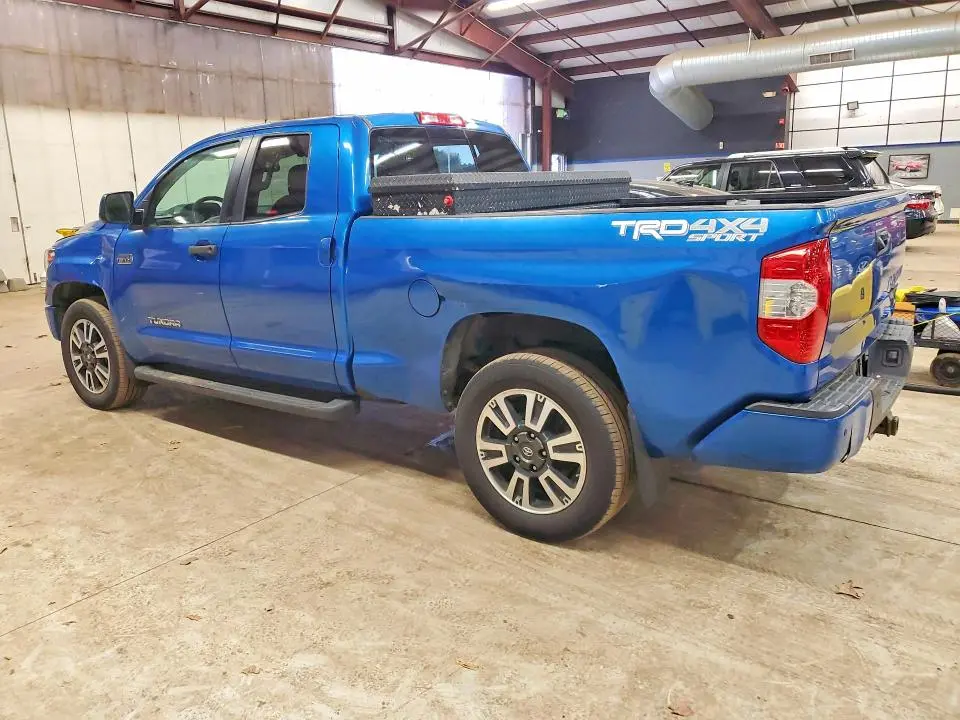 2018 TOYOTA TUNDRA SR5  