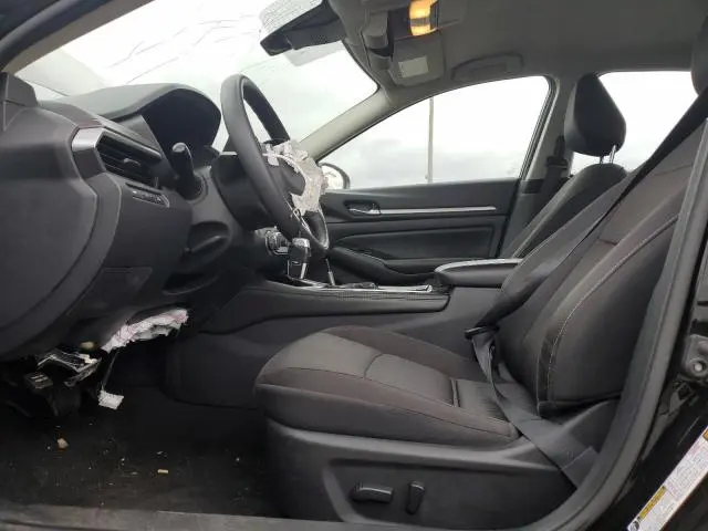 2023 NISSAN ALTIMA SV  