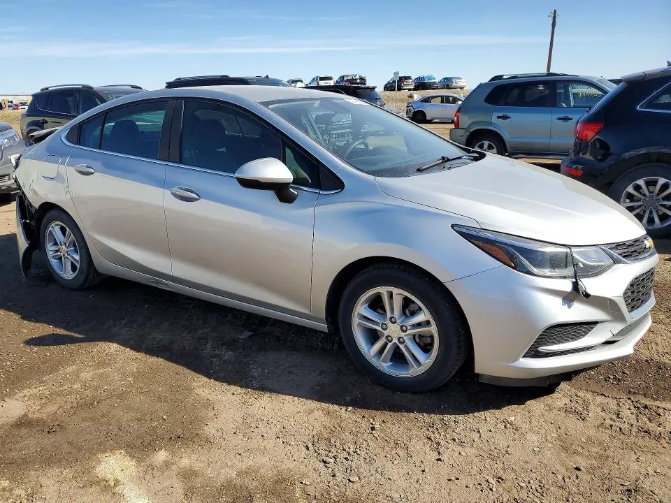 2016 CHEVROLET CRUZE LT  