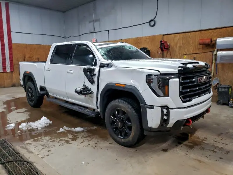 2026 GMC SIERRA K2500 AT4  