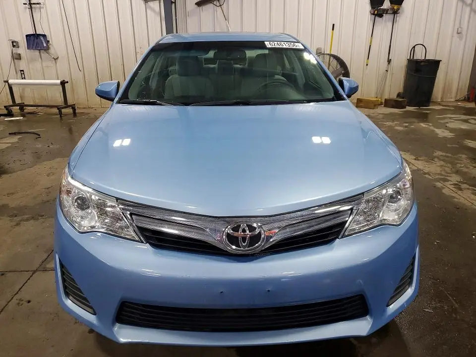 2013 TOYOTA CAMRY LE  