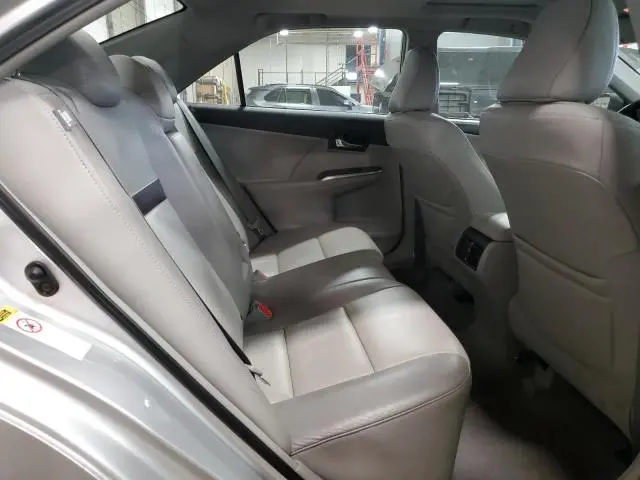 2012 TOYOTA CAMRY SE  