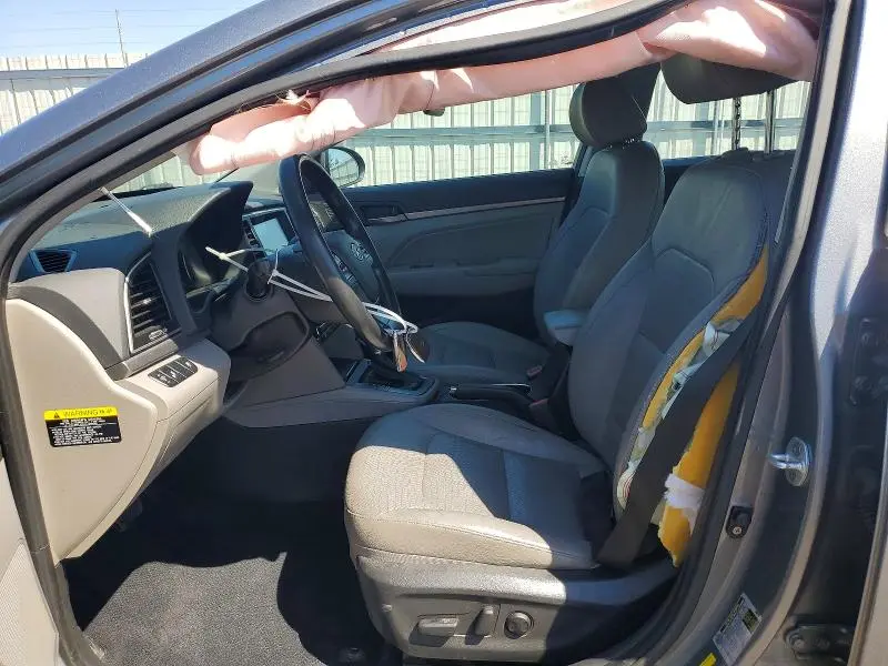 2017 HYUNDAI ELANTRA LIMITED  