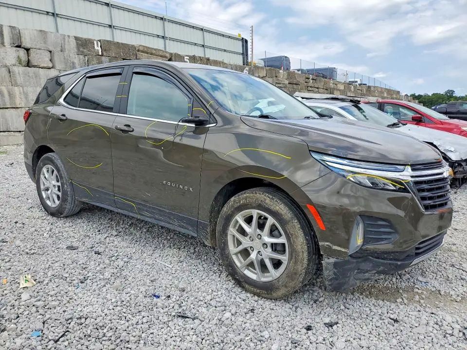 2023 CHEVROLET EQUINOX LT  