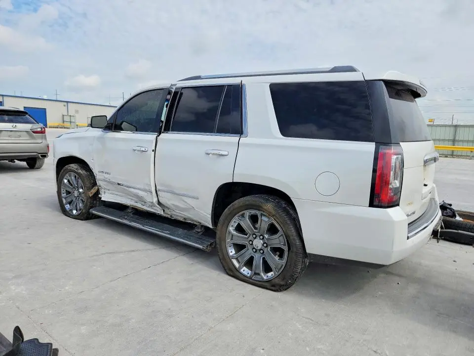 2016 GMC YUKON   