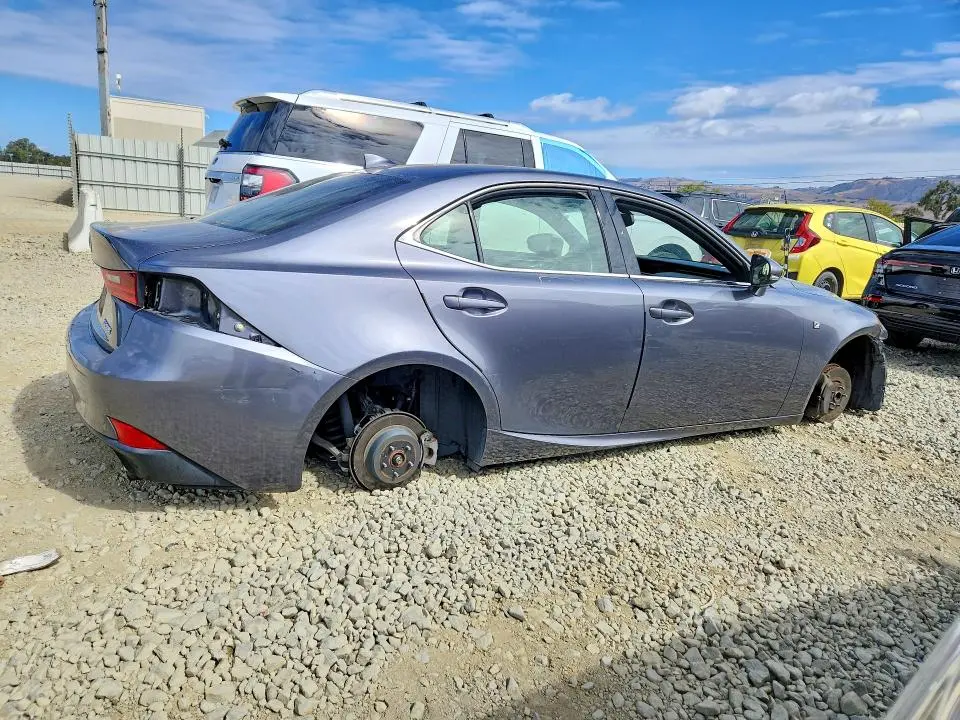 2016 LEXUS IS 200T  
