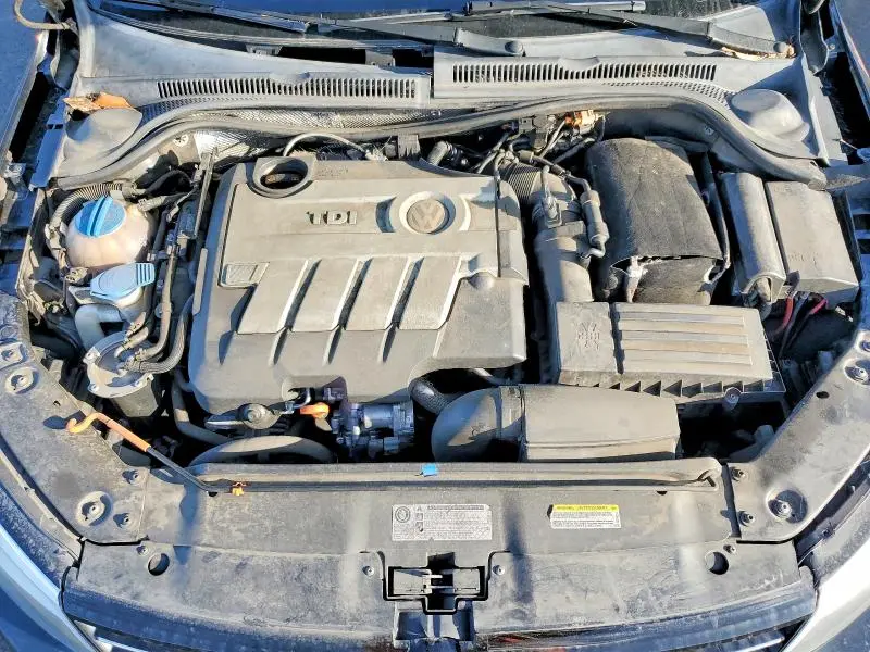 2013 VOLKSWAGEN JETTA TDI  