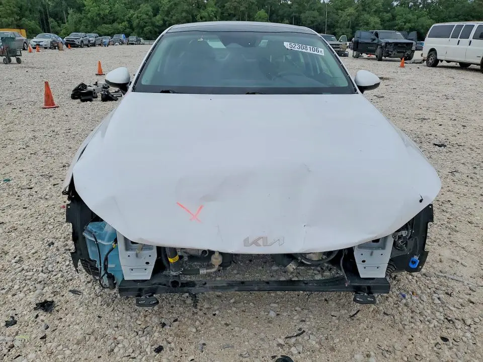2024 KIA K5 EX  