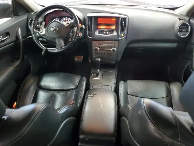 2011 NISSAN MAXIMA S  