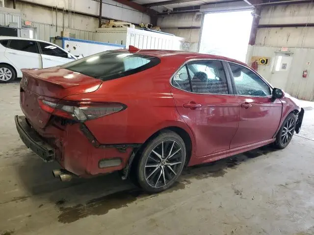 2022 TOYOTA CAMRY SE  