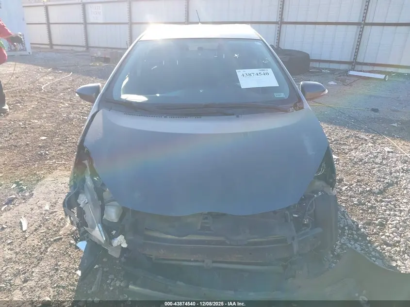 2012 TOYOTA PRIUS C TWO