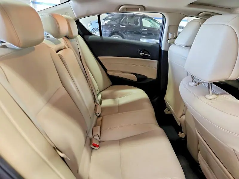 2016 ACURA ILX PREMIUM/TECHNOLOGY  