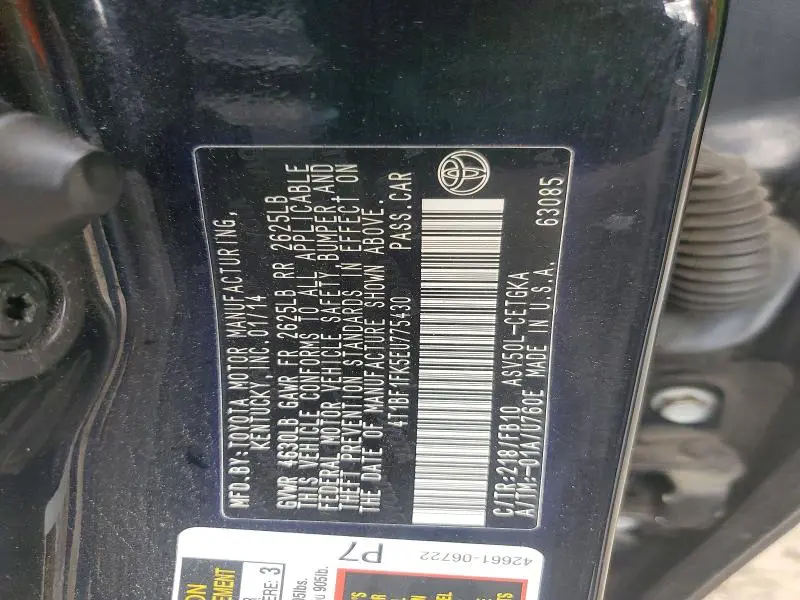 2014 TOYOTA CAMRY XLE  