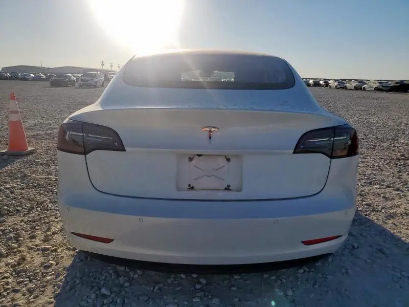 2017 TESLA MODEL 3   