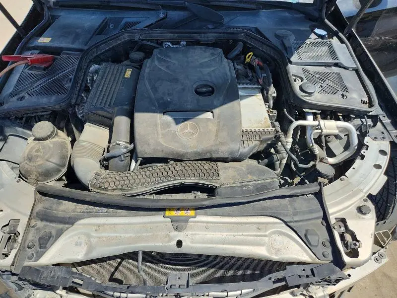 2015 MERCEDES-BENZ C 300  