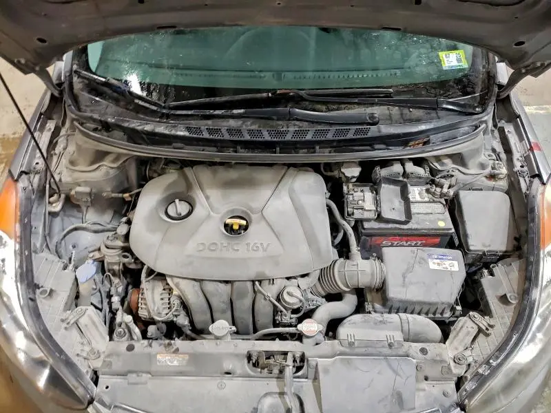 2012 HYUNDAI ELANTRA GLS  