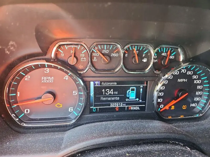 2018 CHEVROLET SUBURBAN C1500 LS  