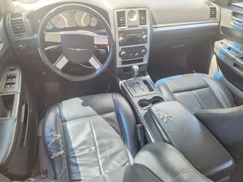2010 CHRYSLER 300 TOURING  