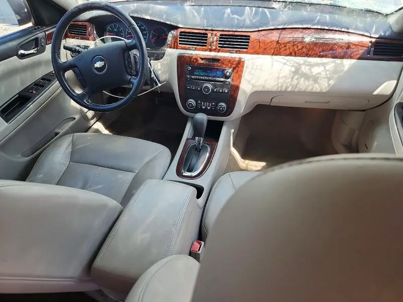 2011 CHEVROLET IMPALA LT  