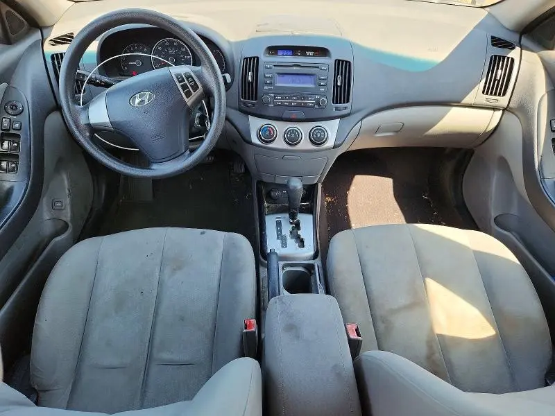 2010 HYUNDAI ELANTRA GLS  