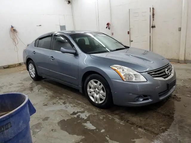 2010 NISSAN ALTIMA BASE  
