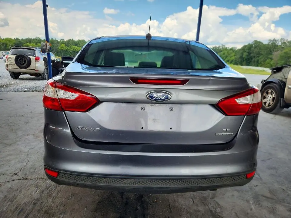 2014 FORD FOCUS SE  