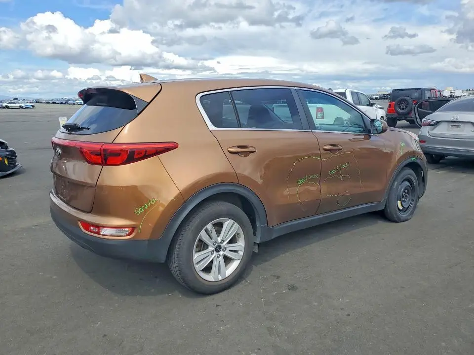 2018 KIA SPORTAGE LX  