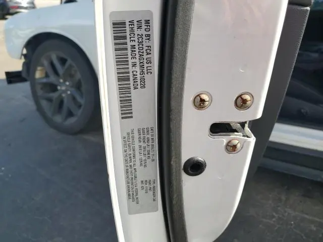 2021 DODGE CHALLENGER SXT  