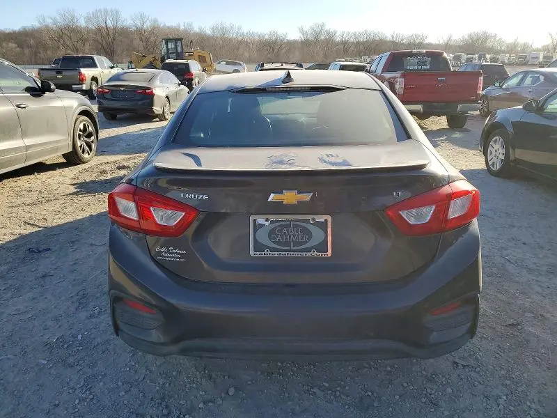 2017 CHEVROLET CRUZE LT  