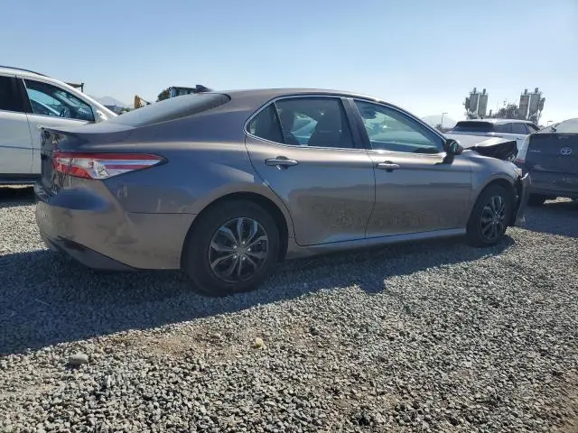 2020 TOYOTA CAMRY LE  