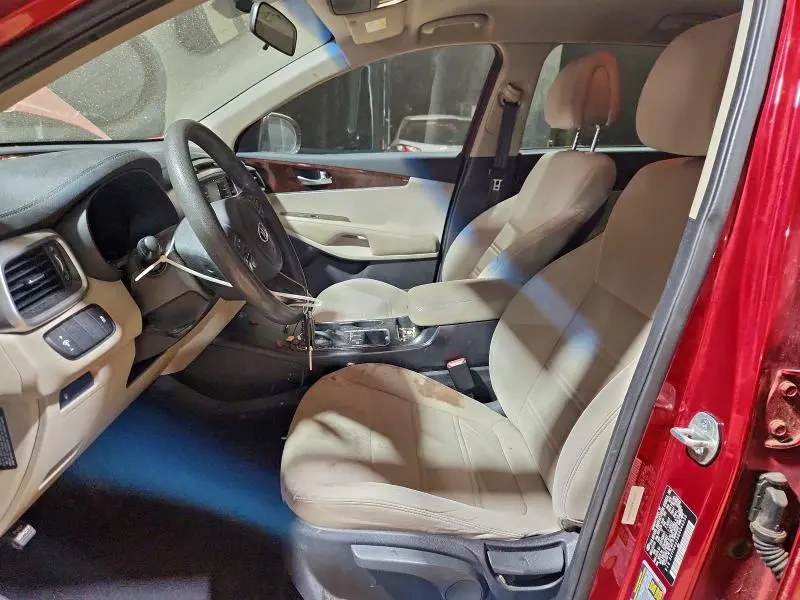 2016 KIA SORENTO LX  
