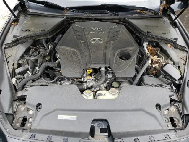 2019 INFINITI Q50 LUXE  