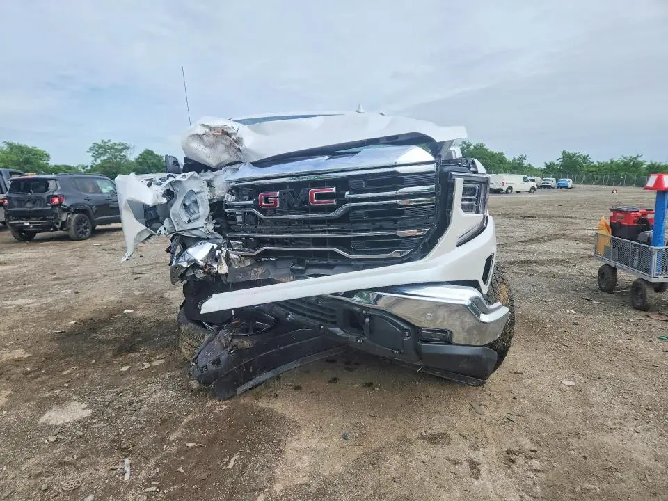 2025 GMC SIERRA K1500 SLT  