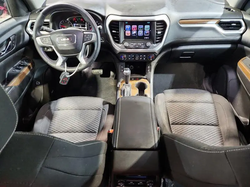 2017 GMC ACADIA SLE  