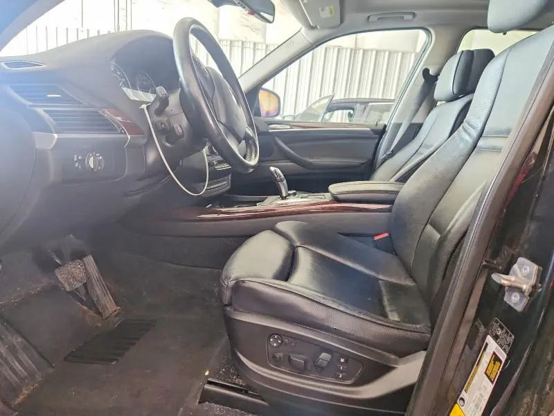 2010 BMW X5 XDRIVE30I  